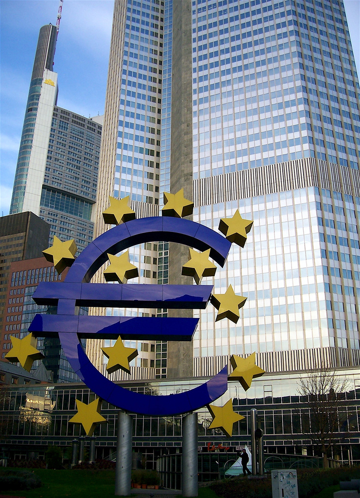 349597609_c64ba79d07_b